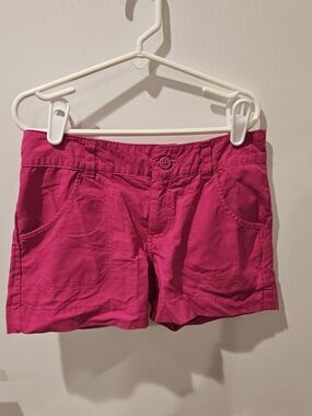 Columbia girls Omni Shield Shorts Size Small 7/8